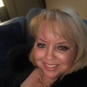 Meet your Posher, Janet